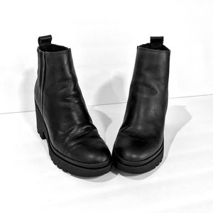 Eileen Fisher Kat Wedge Bootie in Black Leather, Size 7 1/2